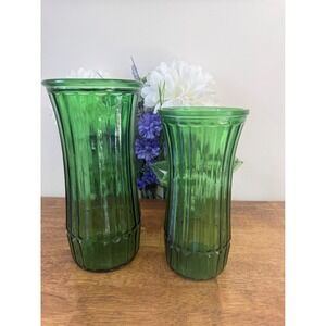 Pair of Vintage Hoosier‎ Glass Emerald Green Ribbed Vases Mid-Century MCM Decor